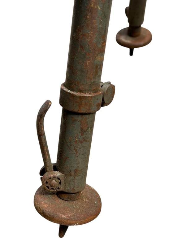 MG 34/42 Field-Grey Tripod