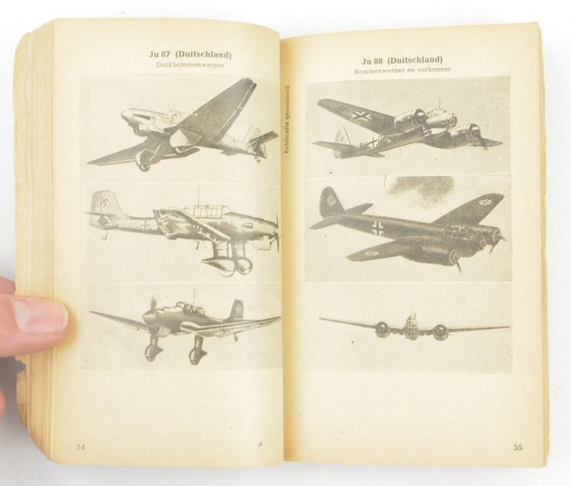 German LW Airplane Identification Booklet