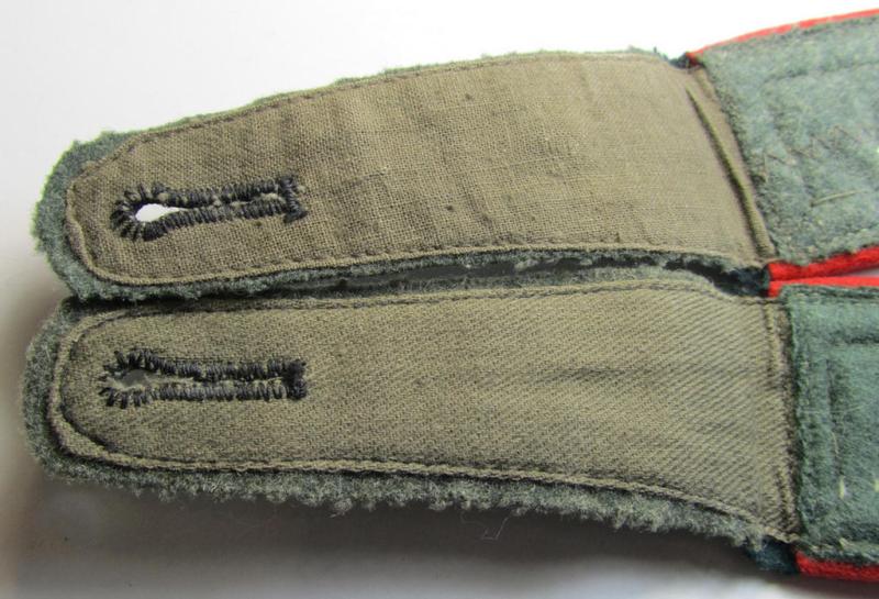 Attractive - and fully matching! - pair of WH (Heeres) early-war-period- (ie. 'M36'- ie. 'M40'-pattern, 'standard-issued'- and/or rounded-styled) NCO-type shoulderstraps as was intended for an: 'Oberwachtmeister eines (Sturm)Art.-Abts. o. Rgts...