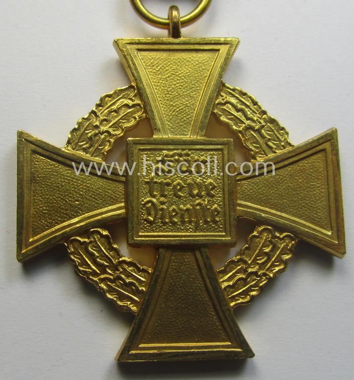 'Treuedienst Ehrenzeichen 1. Klasse' (or: golden-class, civil loyal-service-medal as was intended for 40 yrs. of loyal service) being a nicely preserved and non-marked specimen