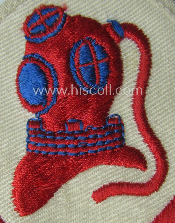 WH (KM) neatly machine-embroidered, so-called: career- ie. specialist-armbadge (ie. 'Tätigkeits-Abzeichen') as was intended to signify the: 'Sonderausbildung für Schiffstaucher'