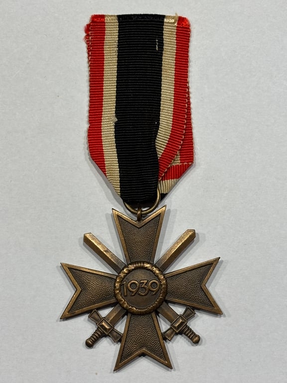 War Merit Cross With Swords