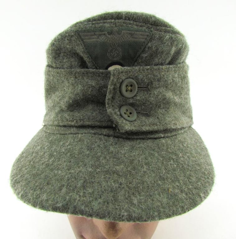 Wehrmacht M43 field cap – Heer EM/NCO – 0/0250/2562