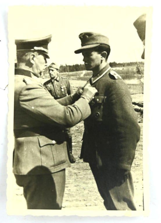Signature of Wehrmacht Heer KC Recipient 'Albrecht Wüstenhagen'
