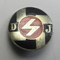 'Mitgliedsabzeichen des Deutsches Jungvolk in der HJ' (being...