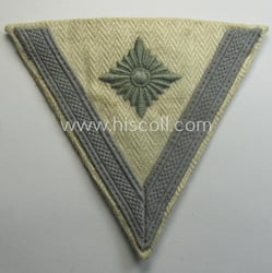 WH (Heeres o. LW) 'Armwinkel' (or: arm-chevron) as...