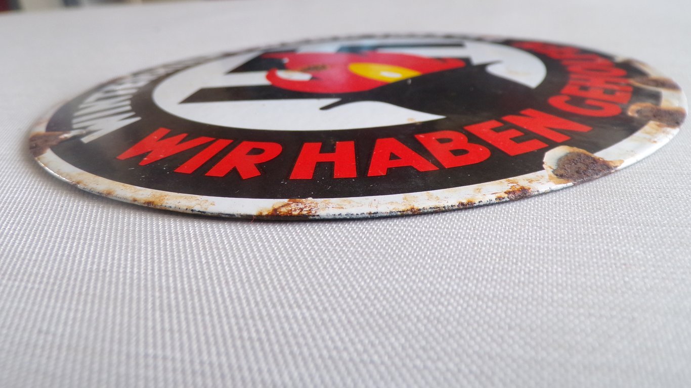 Winterhilfswerk 1933/34 enamel plaque