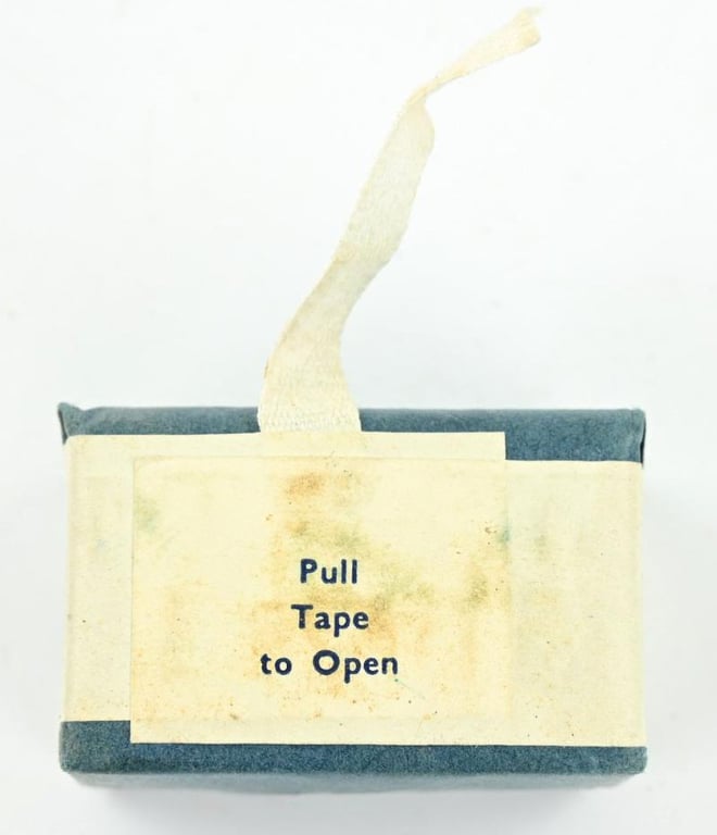 British WW2 Medical Wool Package