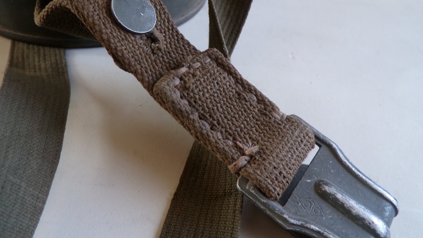 GM38 Auer Gas Mask (Luftschutz Issue)