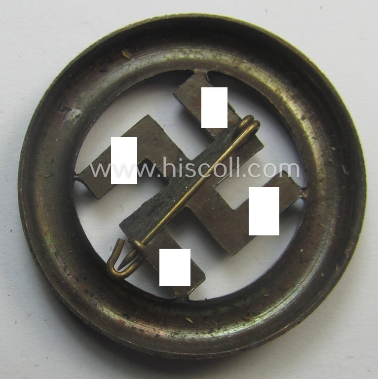 N.S.D.A.P.-related 'Tagungs- o. Veranstaltungsabzeichen' (also referred to as: 'Gau München'-honorary-badge) being a non-maker-marked example showing the text: 'Und Ihr habt doch gesiegt - 1933!