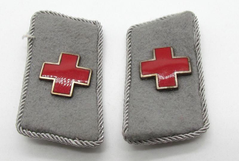 Deutsches Roten Kreuz (DRK) Collar Tab Set