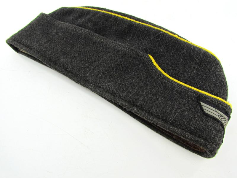 Wehrmacht Female ( Helferin ) Signal Auxiliaries Overseas Cap