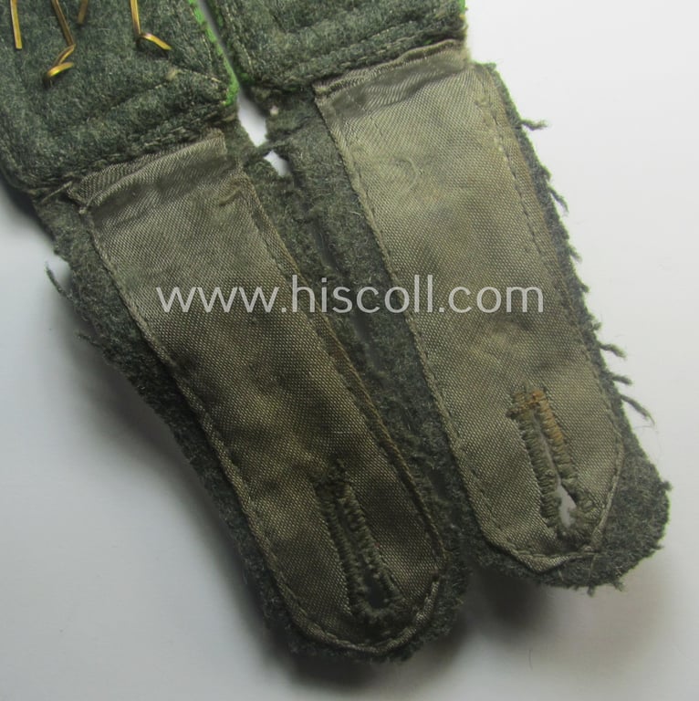 Superb - and just moderately used - pair of mid-war-period- (ie. 'M43'-pattern), WH (Heeres) NCO-type shoulderstraps: 'Stabsfeldwebel des Grenadier-Rgts. 104' (part of the '47. Infanterie-Div.')