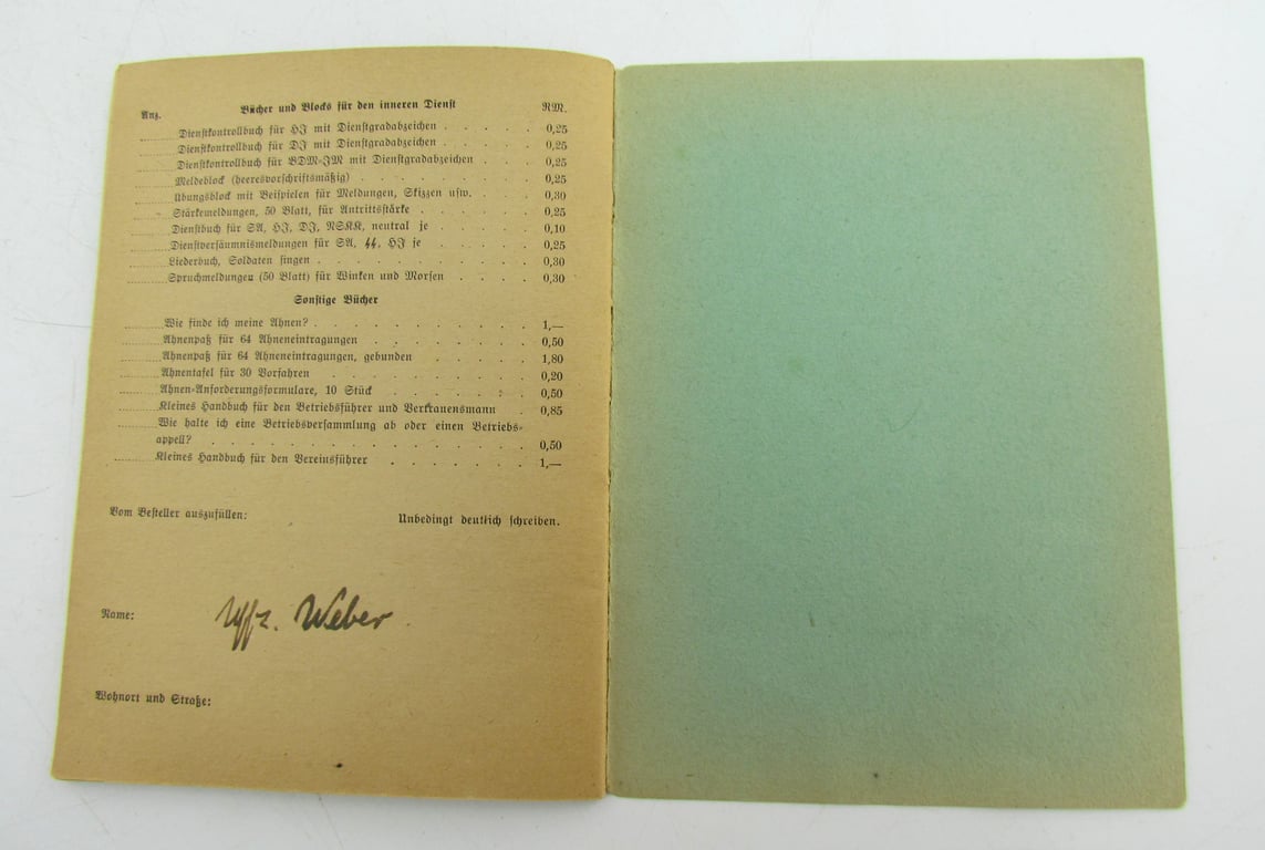 Booklet : "Karten- und Geländekunde (Maps and Topography)"