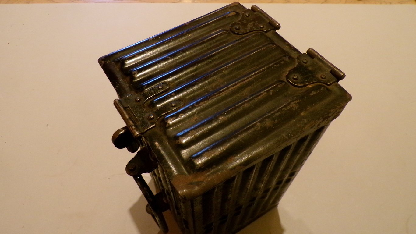 Italian / German Army Coffee Grinder (Feldküche / Kaffeemühle)