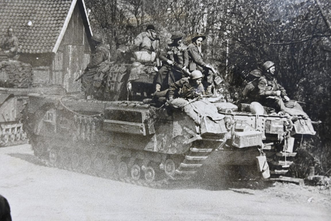 British WW2 Press Photo 'Paratroopers on Tanks'