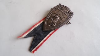 Bayer Kriegerbund membership badge 1874