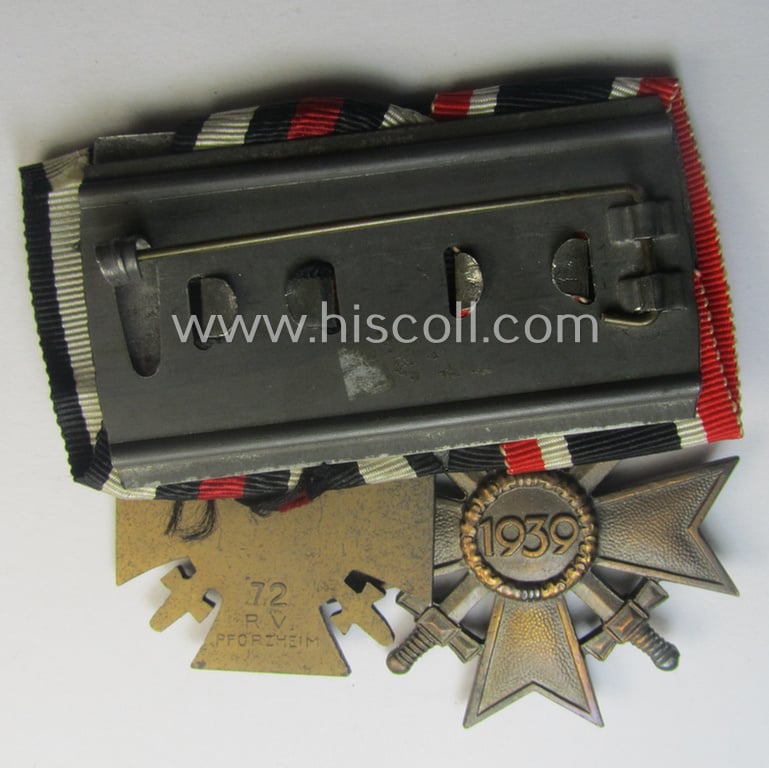 2-pieced, 'WWI'- (ie. TR-) related medal-bar (ie. 'Orden- o. Doppelspange') resp. depicting a: 'Kriegsverdienstkreuz II. Kl. mit Schwertern' and a WWI-period: 'FKK 1914-18 mit Schwn.'