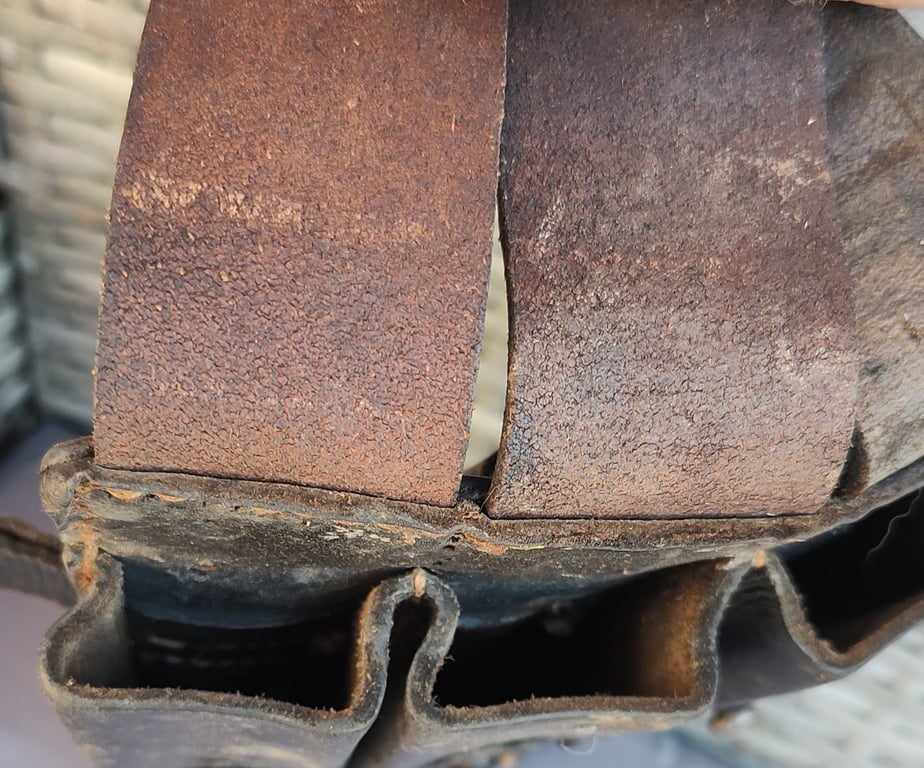 Original Leather MP40 magazine pouch (right hand side)