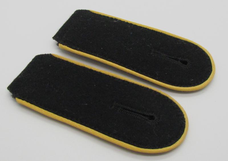 Waffen-SS Signals unit ‘Nachrichten’ EM/NCO Shoulder Boards