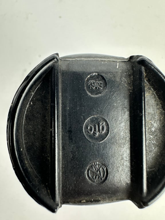 "HGF39" canteen