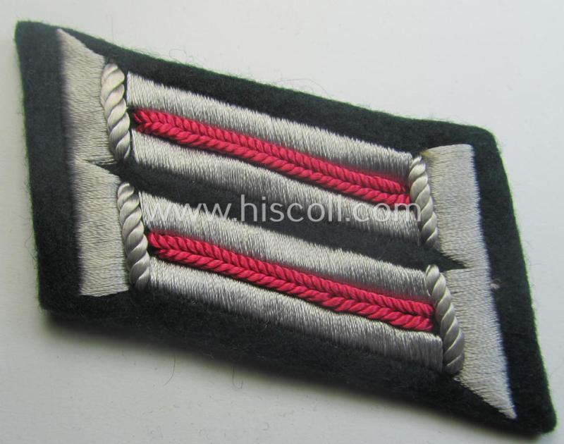 Pair of WH (Heeres) (later-war-pattern) officers'-type collar-tabs (ie. 'Kragenspiegel für Offiziere') as intended for an officer serving within the: 'Veterinär-Truppen o. Generalsstab'
