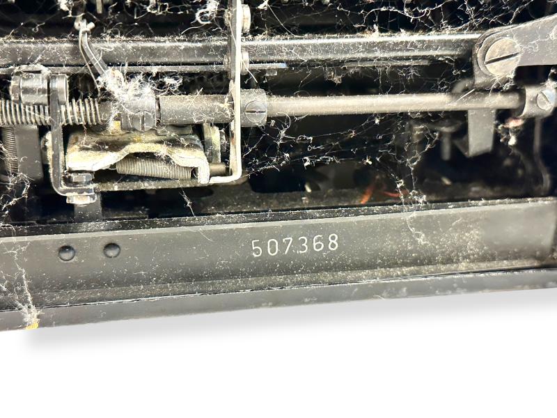 W-SS Typewriter in Transport Case
