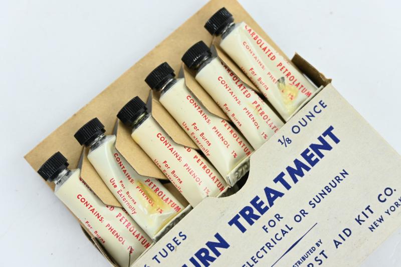 US WW2 Burn Injury Set