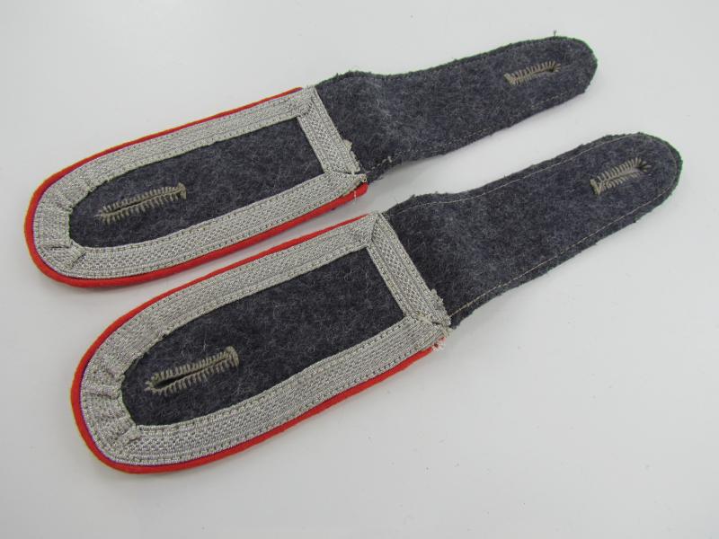 Luftwaffe Flak ( Unterfeldwebel  ) Shoulder boards