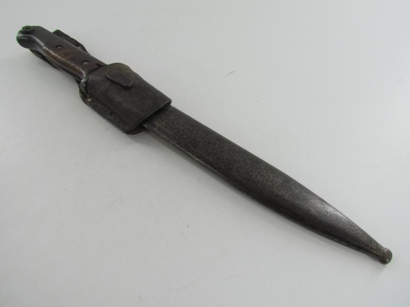 Non Matching K98 bayonet by E. Pack & S 1939 With Frog