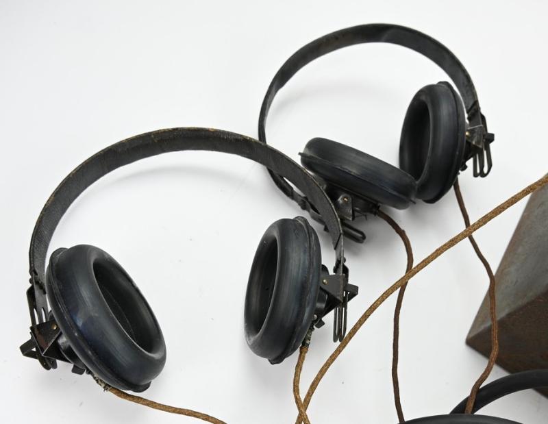 German WH Panzer Tank Radio Set