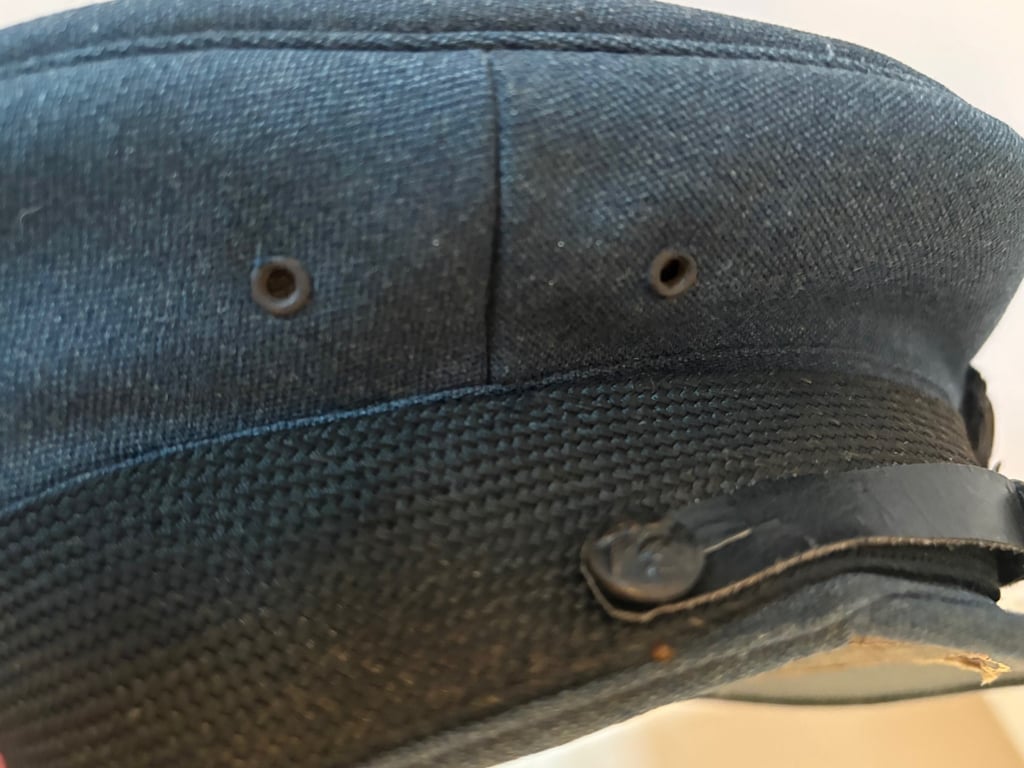 AUTHENTIC ORIGANAL WWII BRITISH RAF WARTIME PILOT OFFICERS PEAKED CAP