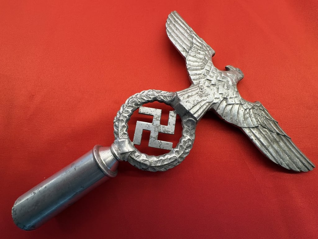 AUTHENTIC ORIGINAL 1938 WWII GERMAN NSDAP POLITICAL LEADERS FLAG POLE EAGLE FINIAL.