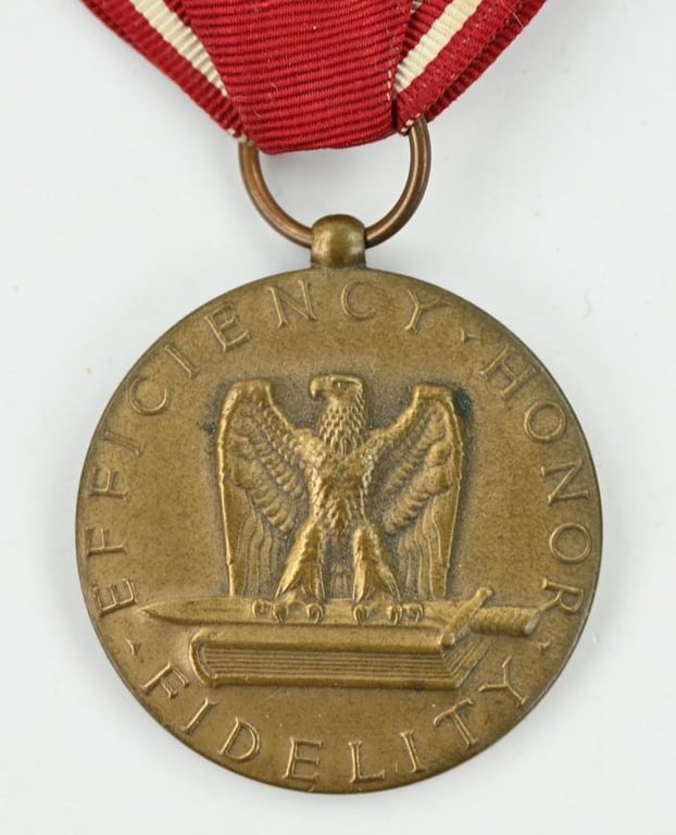 US WW2 Good Conduct Medal 'Leonard R. Comer'