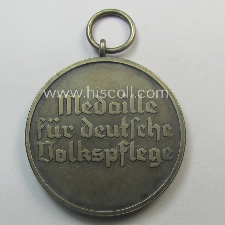 Medal-set: 'Medaille für Deutsche Volkspflege' packed in its original pouch of issue by the: 'Hauptmünzamt - Wien'