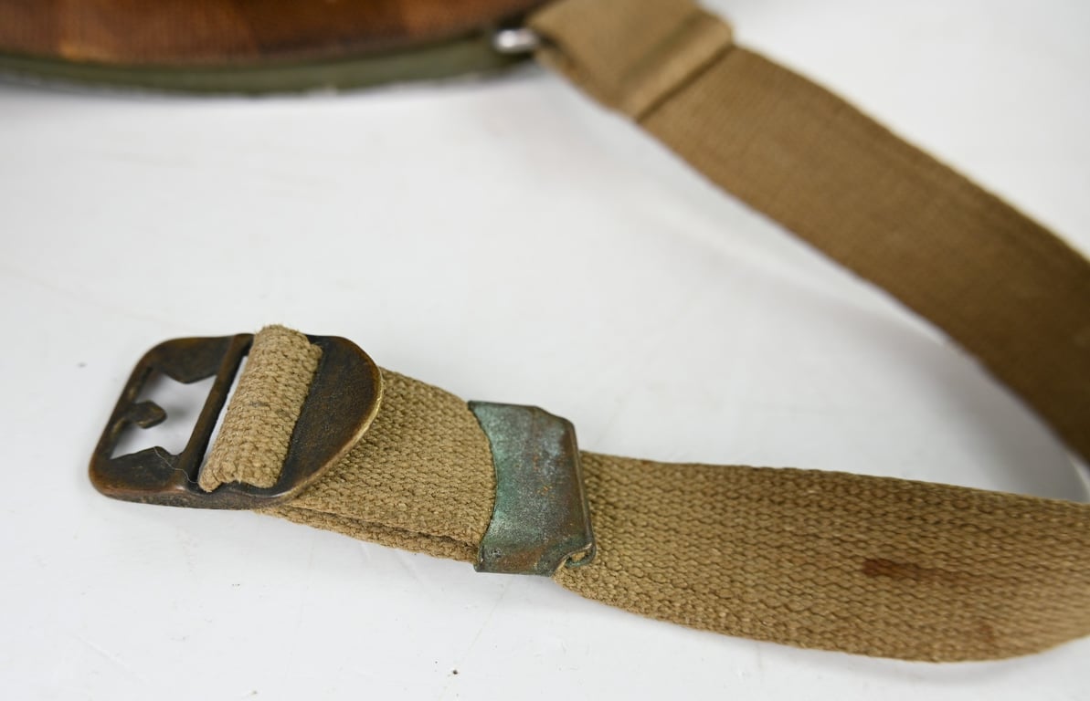 US WW2 M1 Fixed Bale Combat Helmet