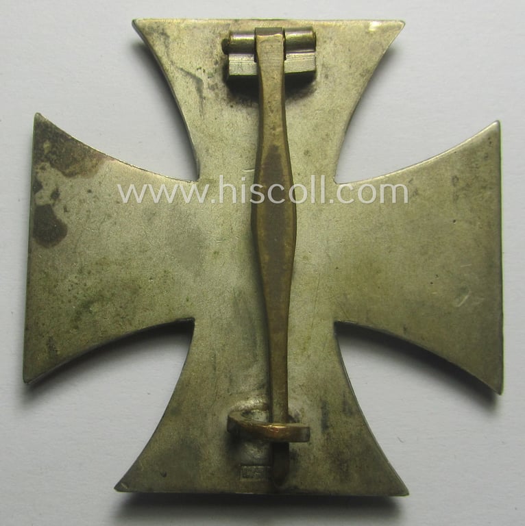 'Eisernes Kreuz 1. Klasse' being a clearly maker- ('L/53'-) marked example by: 'Hymmen & Co. - Lüdenscheid'