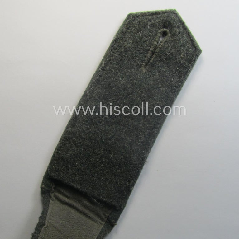 Single example of an early-period (ie. 'M36- o. M40'-pattern and pointed-styled), WH (Heeres) 'cyphered', EM-type shoulderstrap as was intended for a: 'Soldat des Inf.-Maschinengewehr-Abtlgs. 1'