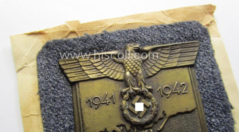 Superb - and simply never worn! - WH (Luftwaffe) 'Krim'-campaign-shield (as was produced by a by me unidentified maker) and that comes in a presumably issued- albeit still 'virtually mint', condition