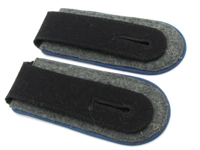 Waffen SS Medical ( Sanitäter ) shoulder boards