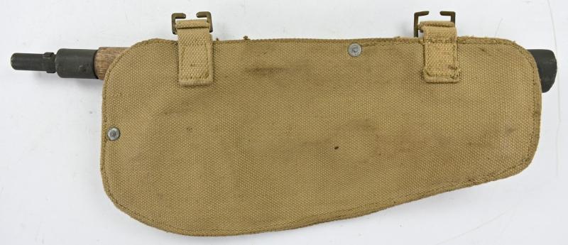 British WW2 Entrenching Tool in Pouch 1941