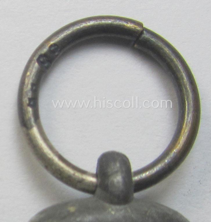 Stonemint medal-set: 'Winterschlacht im Osten 1941-42' being a maker- (ie. '88'-) marked specimen by the maker: 'Werner Redo'