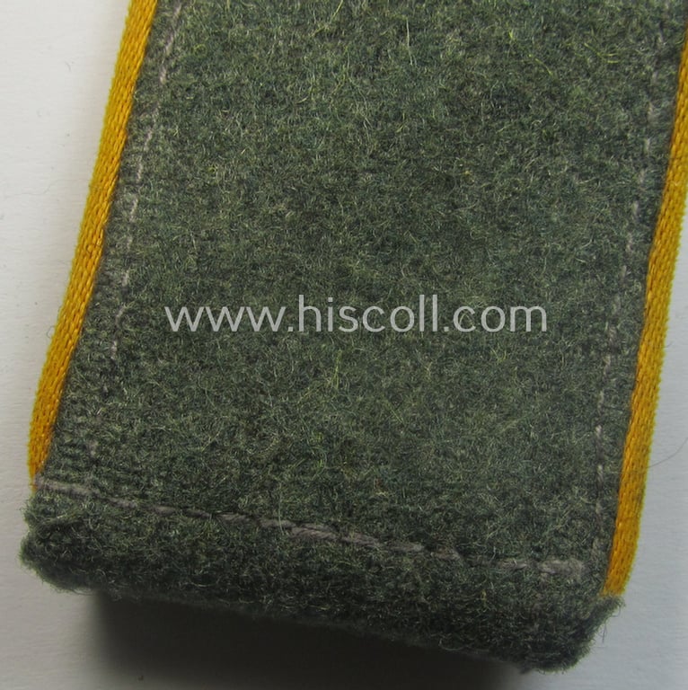 Single, WH (Heeres) EM-type (ie. 'M41 o. M43'-pattern) shoulderstrap: 'Soldat der Kavallerie o. Aufklärungs-Trpn.'