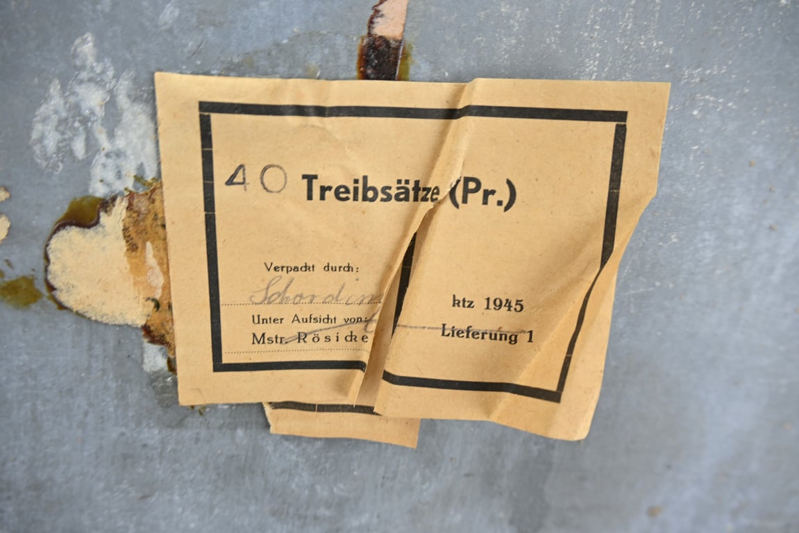 German WH Ammo Box P65 propellant charges