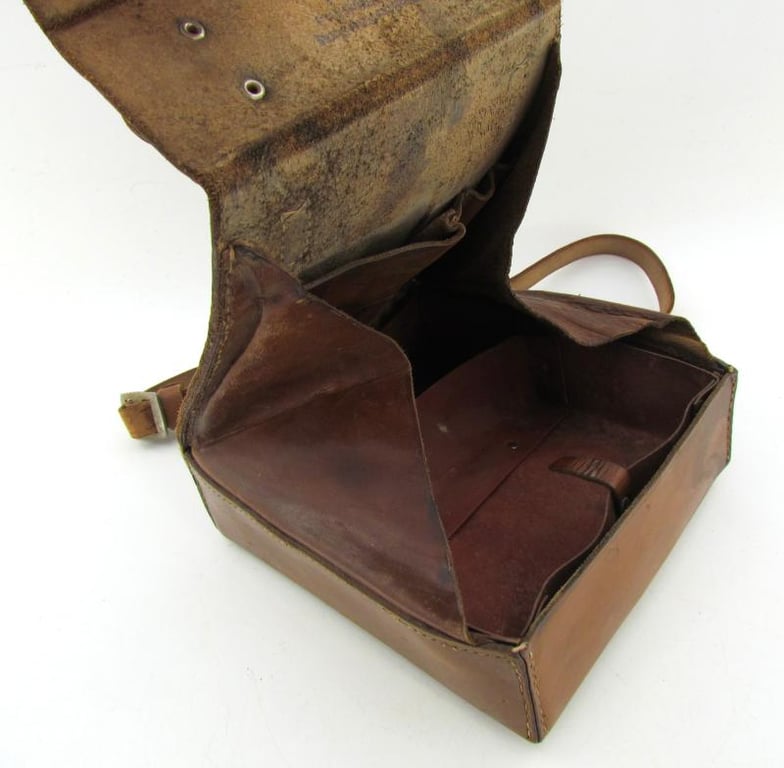 DRK 'Helferin' Uniform Complete with Shoes