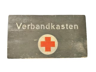Wooden 'Verbandkasten' marked