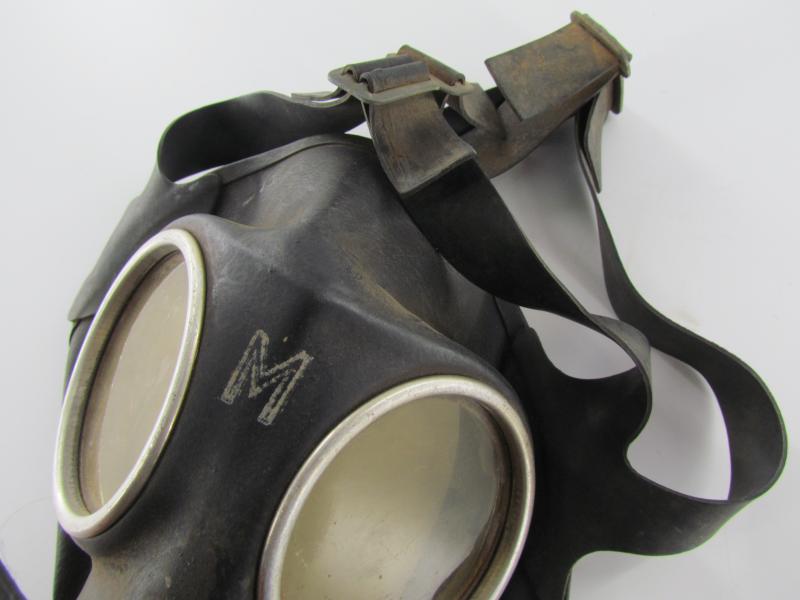 Deutsche Volksgasmaske VM40