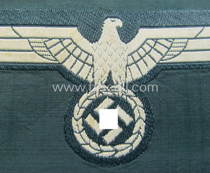 'Virtually mint ie. unissued' example of a WH (Heeres) early- (ie. pre-war-) period- and/or white-coloured breast-eagle of the: 'M36'- (ie. 'M40'-) pattern as was executed in the 'BeVo'-weave pattern on a darker-green-coloured background