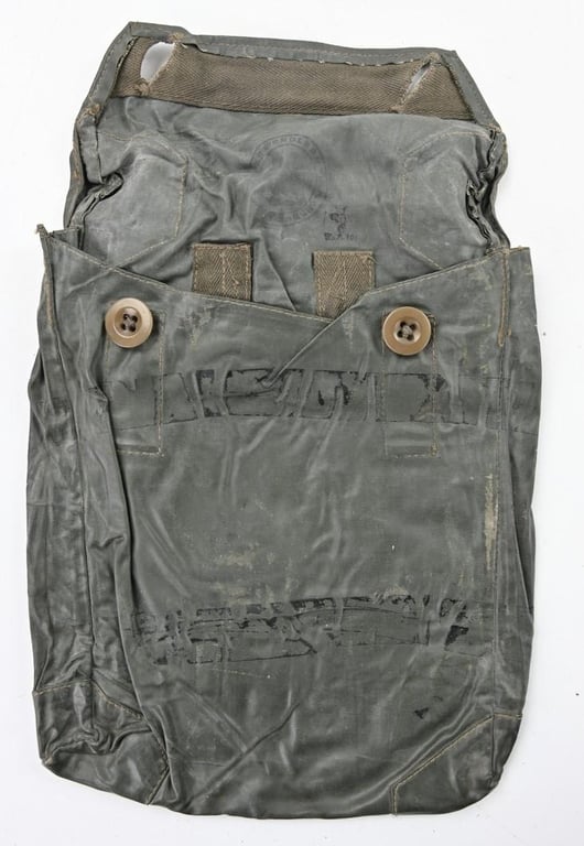 German WH M31 Gascape Pouch