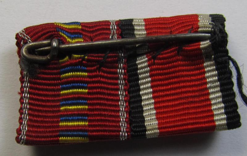 Neat, 2-pieced, WH (Heeres etc.) medal-bar (ie. 'Feld- o. Bandspange') showing resp. the ribbons for an: 'Eisernes Kreuz II. Klasse' (or: iron cross second class) and a: Romanian medal 'Kreuzzug gegen den Kommunismus'